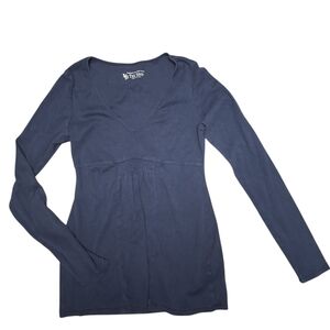 Navy V-Neck Long Sleeve T-shirt